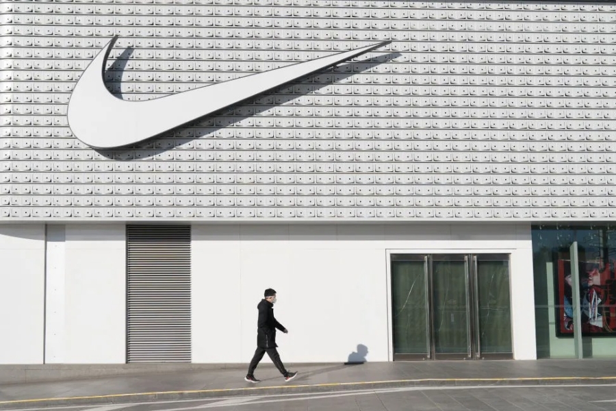 Nike 越南代工廠陸續復工 鞋服品牌止跌回升