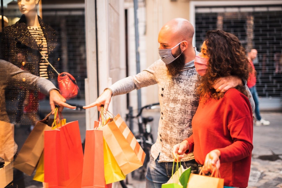 美國購物季買氣暢旺，營收估年增8.5%，6檔零售相關類股值得注意！